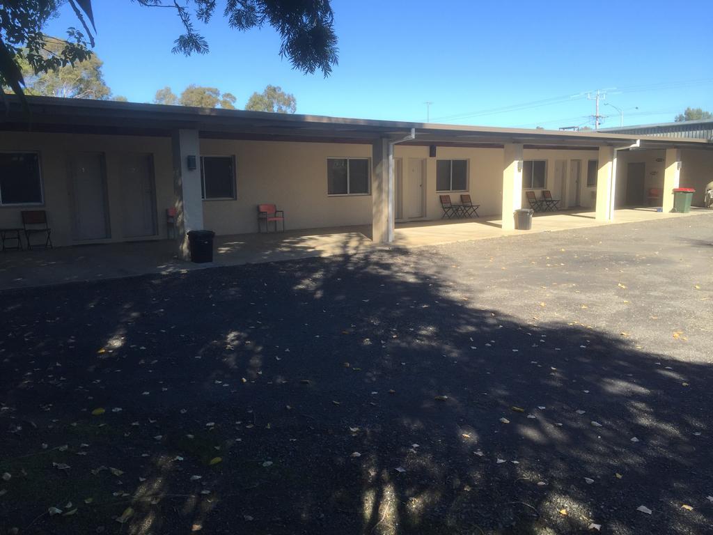 וודונגה Murray Valley Motel מראה חיצוני תמונה