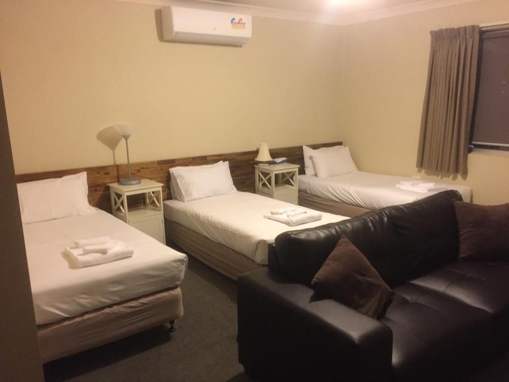 וודונגה Murray Valley Motel מראה חיצוני תמונה