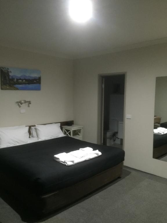וודונגה Murray Valley Motel מראה חיצוני תמונה