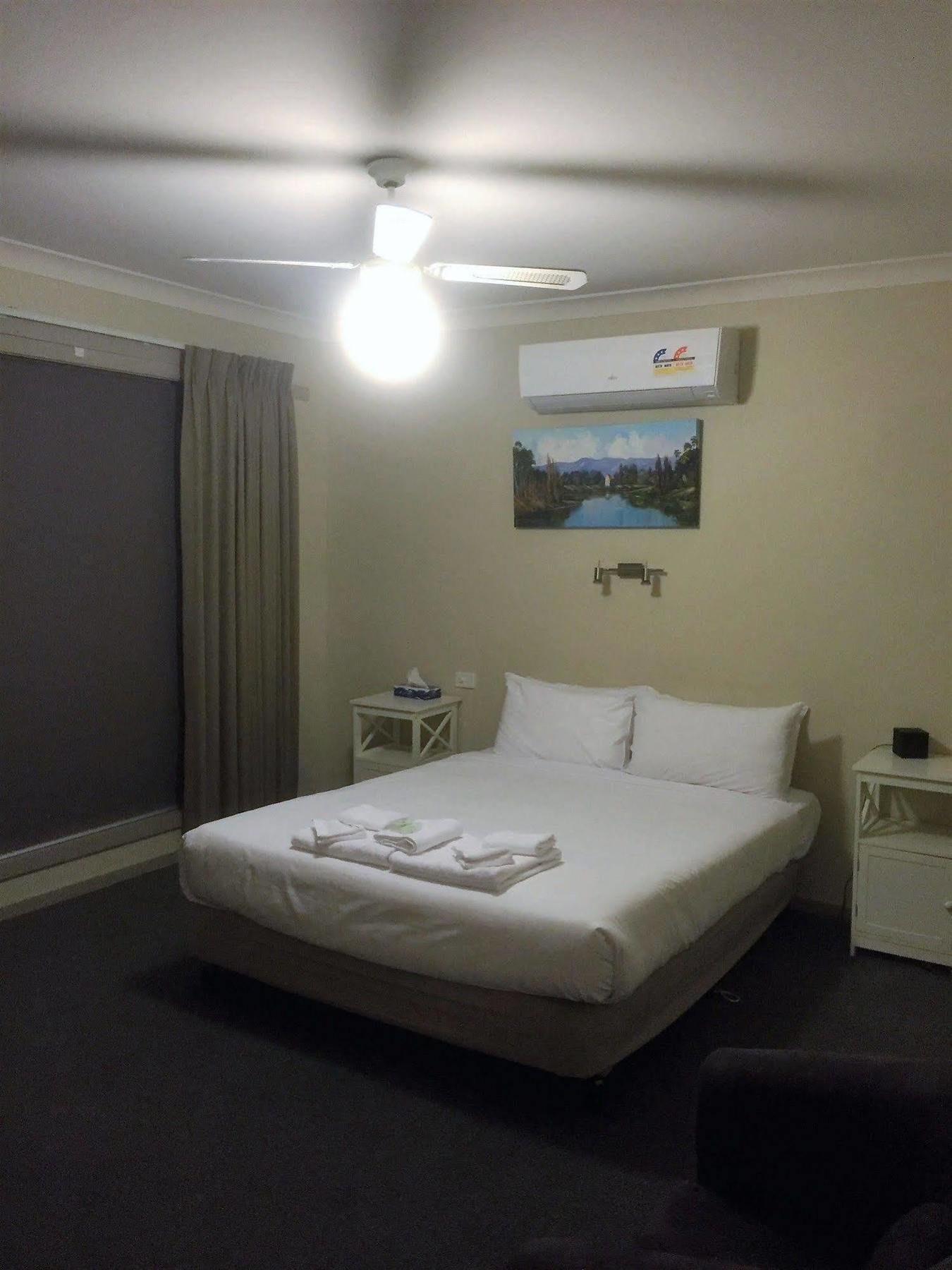 וודונגה Murray Valley Motel מראה חיצוני תמונה